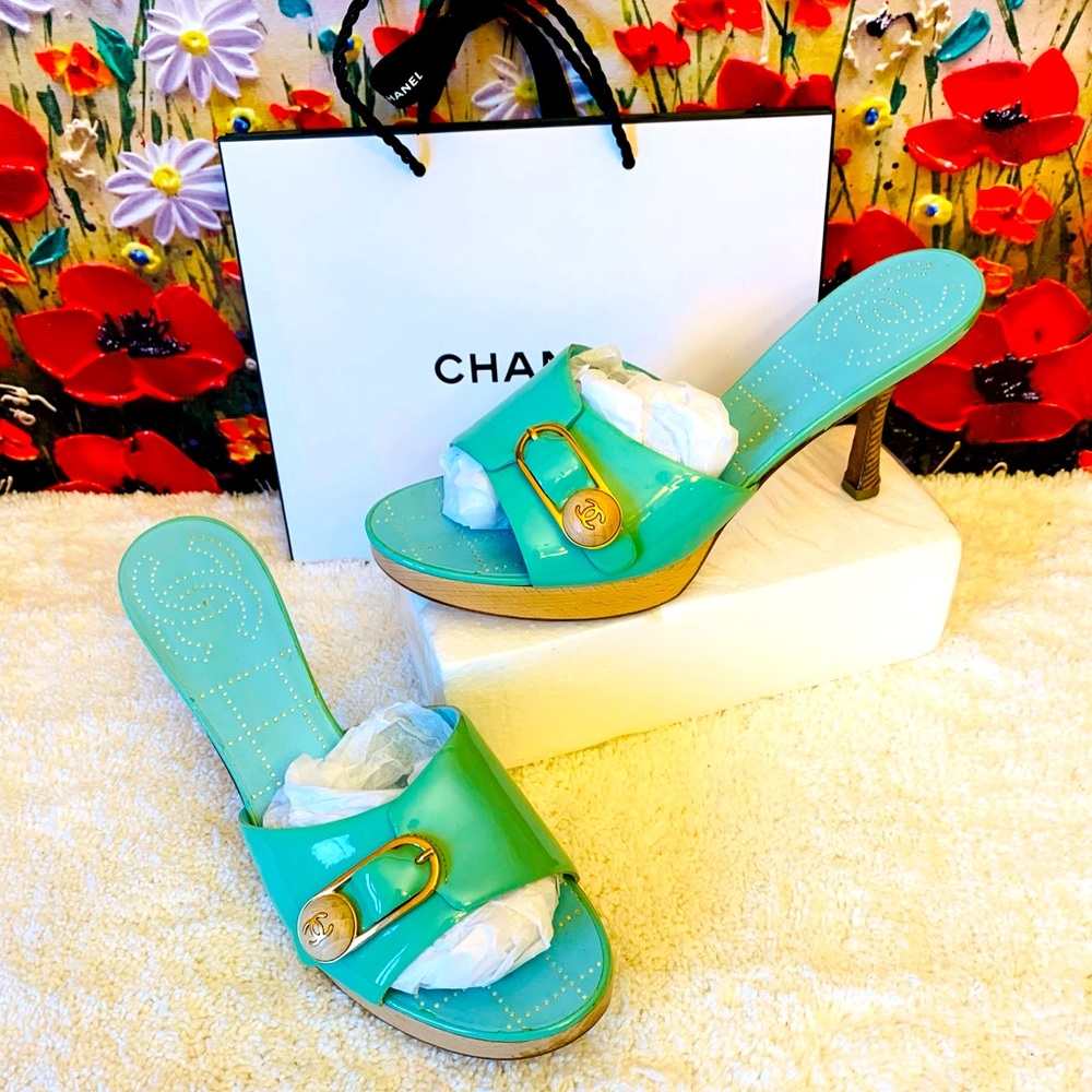 Authentic Chanel CC button slides